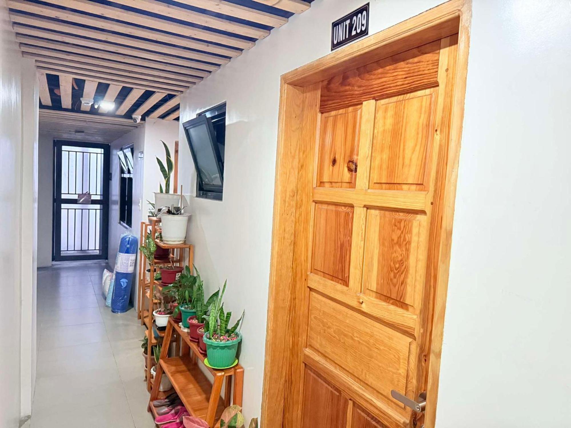 Appartement Triple Js 209 Tlcs à Baguio City Extérieur photo
